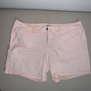 Old Navy Soft Pink Shorts Petite Size14